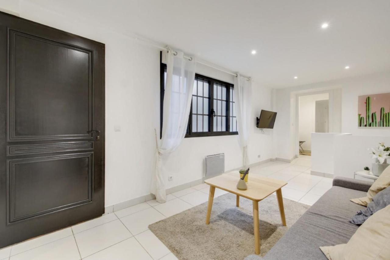 250 Suite Sainte - Superb Apartment In Paris Bagian luar foto