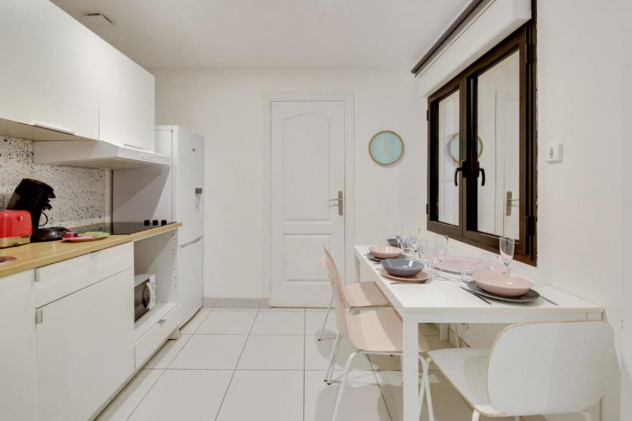 250 Suite Sainte - Superb Apartment In Paris Bagian luar foto