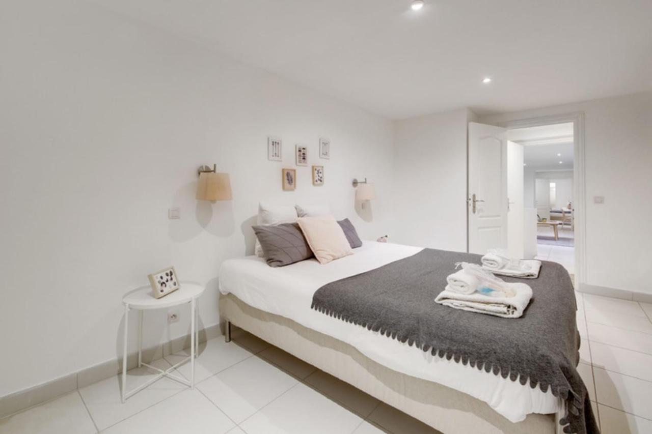 250 Suite Sainte - Superb Apartment In Paris Bagian luar foto